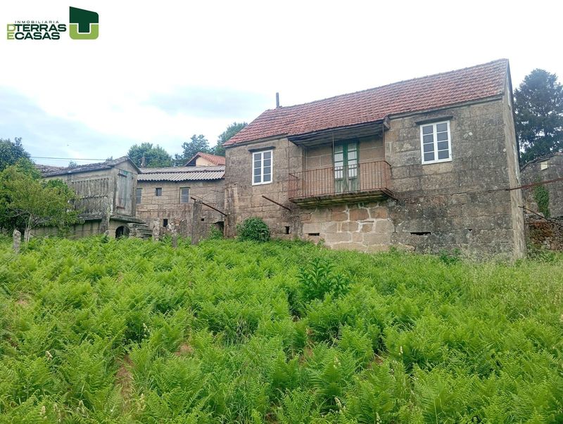 Casa en venta Cerdedo, Pontevedra. Ref: 1400. Dterras e Casas Inmobiliaria