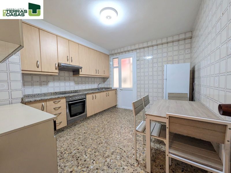 Piso en alquiler Pontevedra. Ref: 1466. Dterras e Casas Inmobiliaria