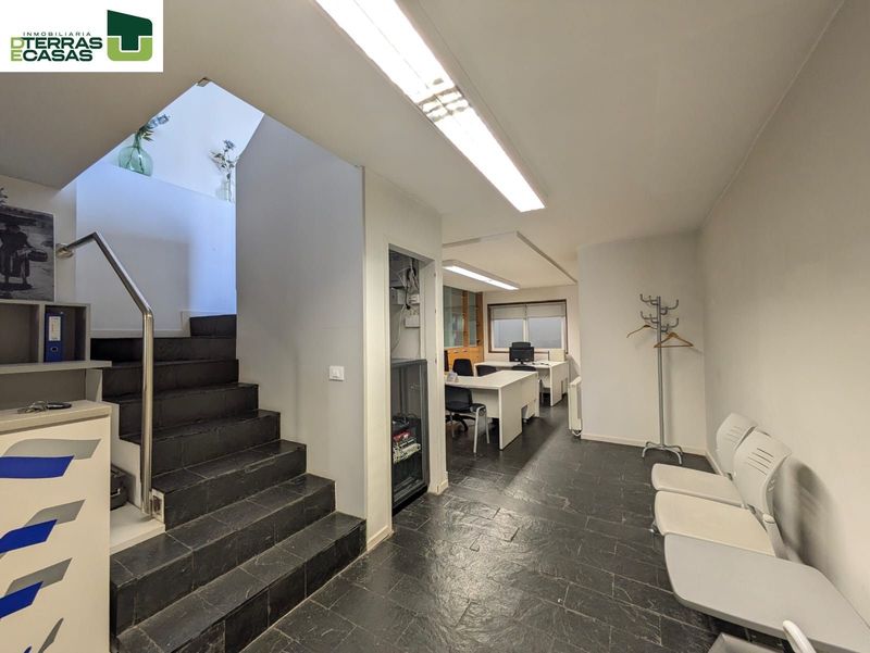 Oficina en alquiler Pontevedra. Ref: 1501. Dterras e Casas Inmobiliaria