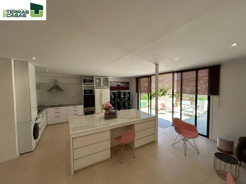 Casa en venta Vigo, Pontevedra. Ref: 1567. Dterras e Casas Inmobiliaria