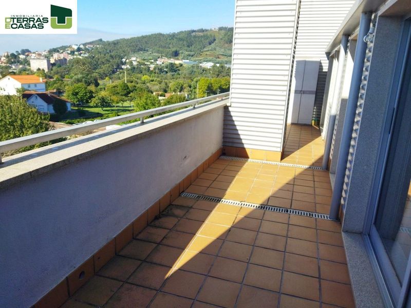 Ático en alquiler Pontevedra. Ref: 1637. Dterras e Casas Inmobiliaria