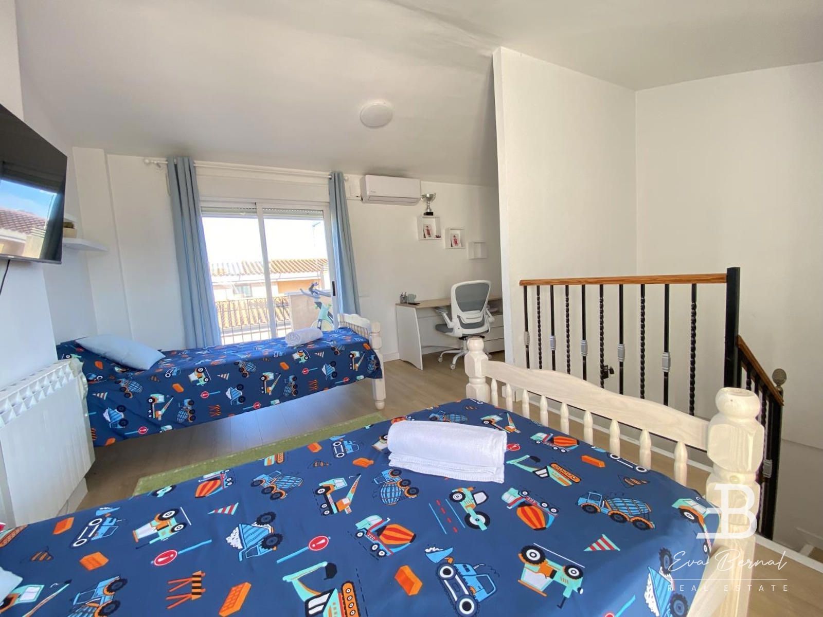 Maison mitoyenne avec piscine et terrasses à Xalets de Salou - Foto 26