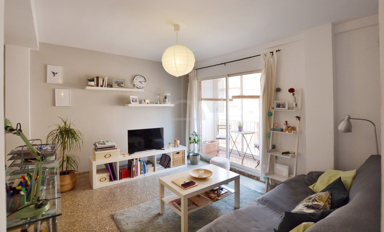 Piso en alquiler Valencia. Ref: 1775. ECOM TRANSACCIONES S.L.