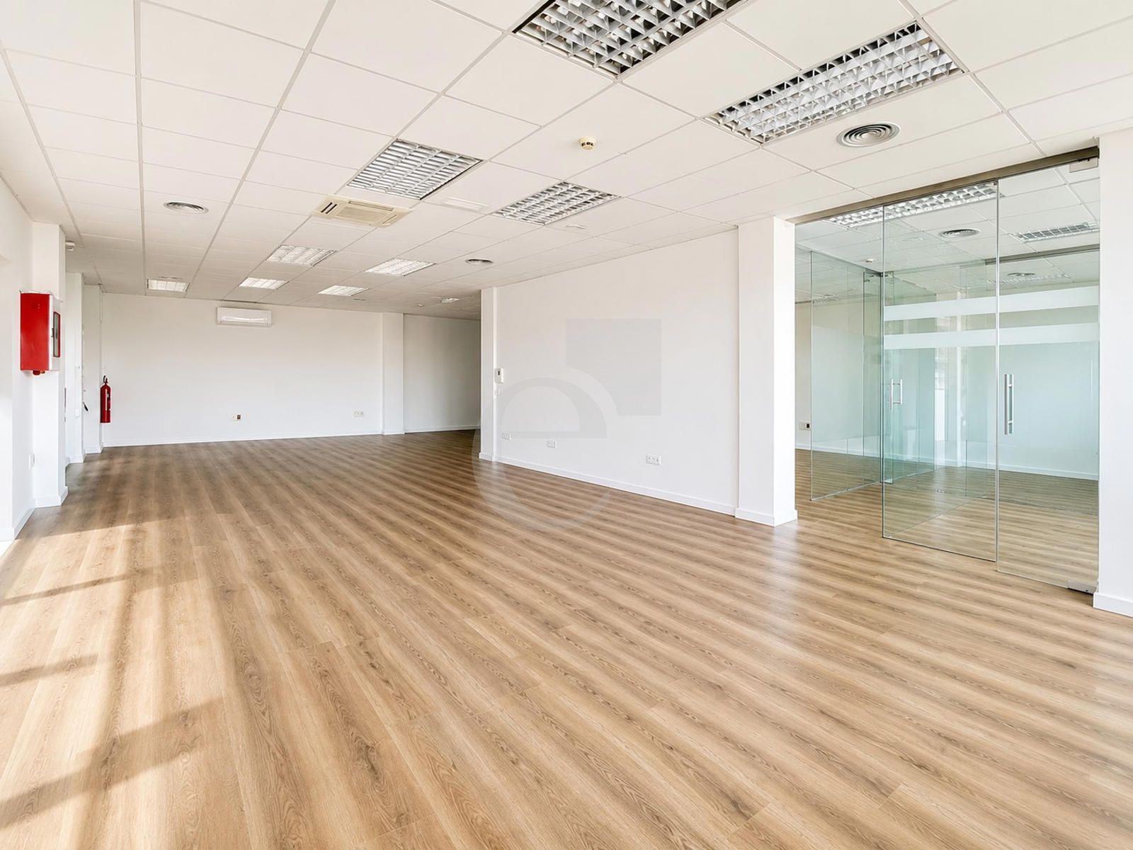 Oficina en Vara de Quart