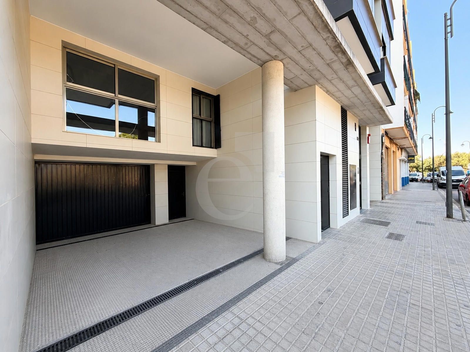 Local Comercial en alquiler Quart De Poblet, Valencia. Ref: 2630. ECOM TRANSACCIONES S.L.U.