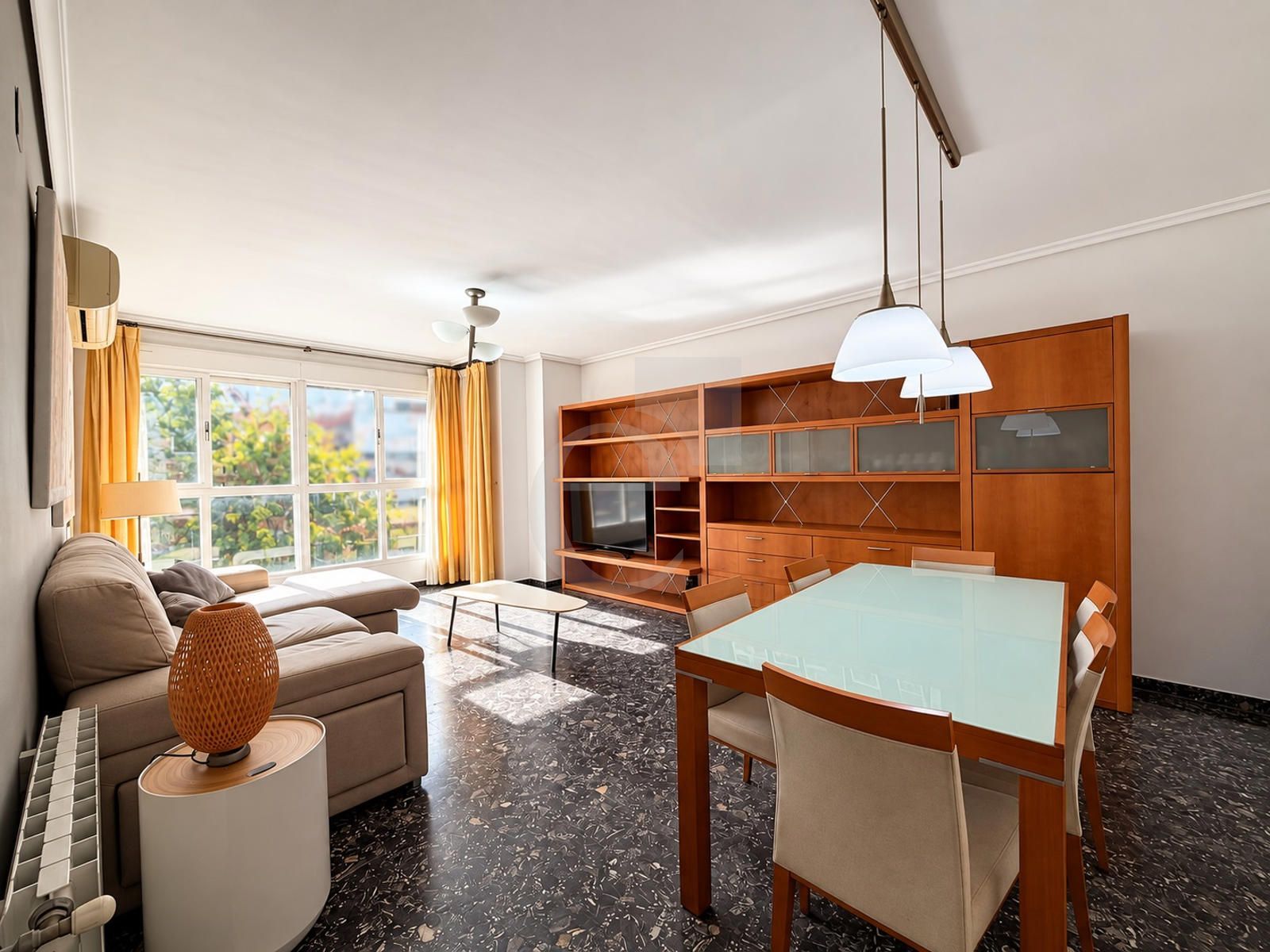 Piso en venta Valencia. Ref: 2637. ECOM TRANSACCIONES S.L.U.
