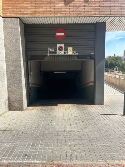 Garatge en lloguer Sabadell, Barcelona. Ref: 1091. L