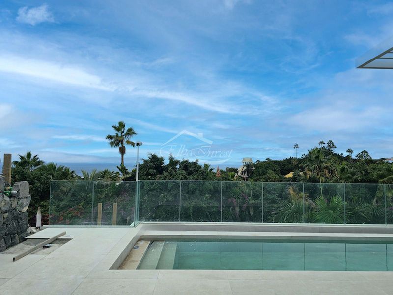 Chalet Independiente en venta Costa Adeje, Santa Cruz Tenerife. Ref: 3778. Elba Invest Inmobiliaria