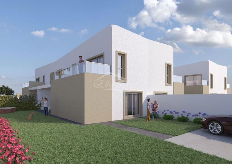 Chalet Independiente en venta El Medano, Santa Cruz Tenerife. Ref: 5435. Elba Invest Inmobiliaria