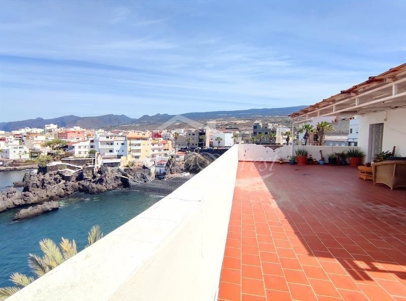 Edificio Singular en venta Alcala, Santa Cruz Tenerife. Ref: 5527. Elba Invest Inmobiliaria