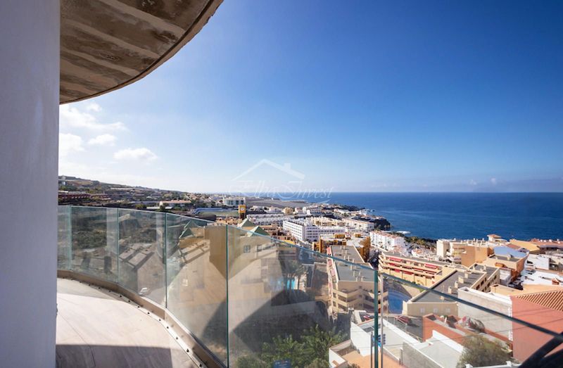 Dúplex en venta Puerto De Santiago, Santa Cruz Tenerife. Ref: 5652. Elba Invest Inmobiliaria