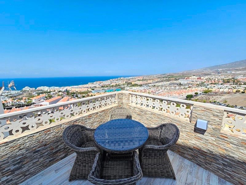 Chalet Independiente en venta Torviscas Alto, Santa Cruz Tenerife. Ref: 5734. Elba Invest Inmobiliaria