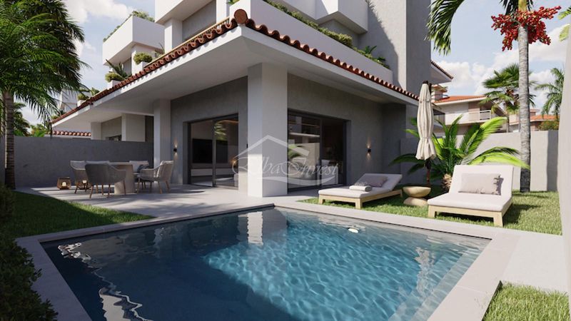 Chalet Independiente en venta Amarilla Golf, Santa Cruz Tenerife. Ref: 5766. Elba Invest Inmobiliaria
