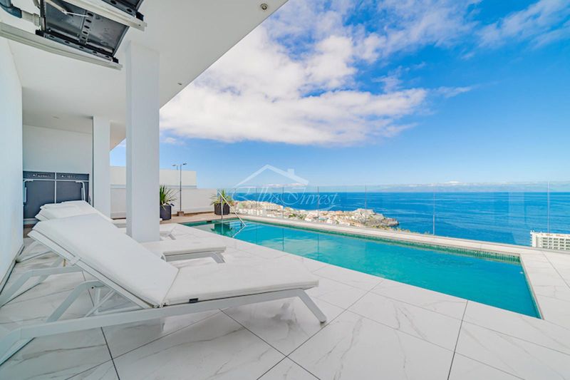Ático en venta Acantilados de Los Gigantes, Santa Cruz Tenerife. Ref: 5800. Elba Invest Inmobiliaria