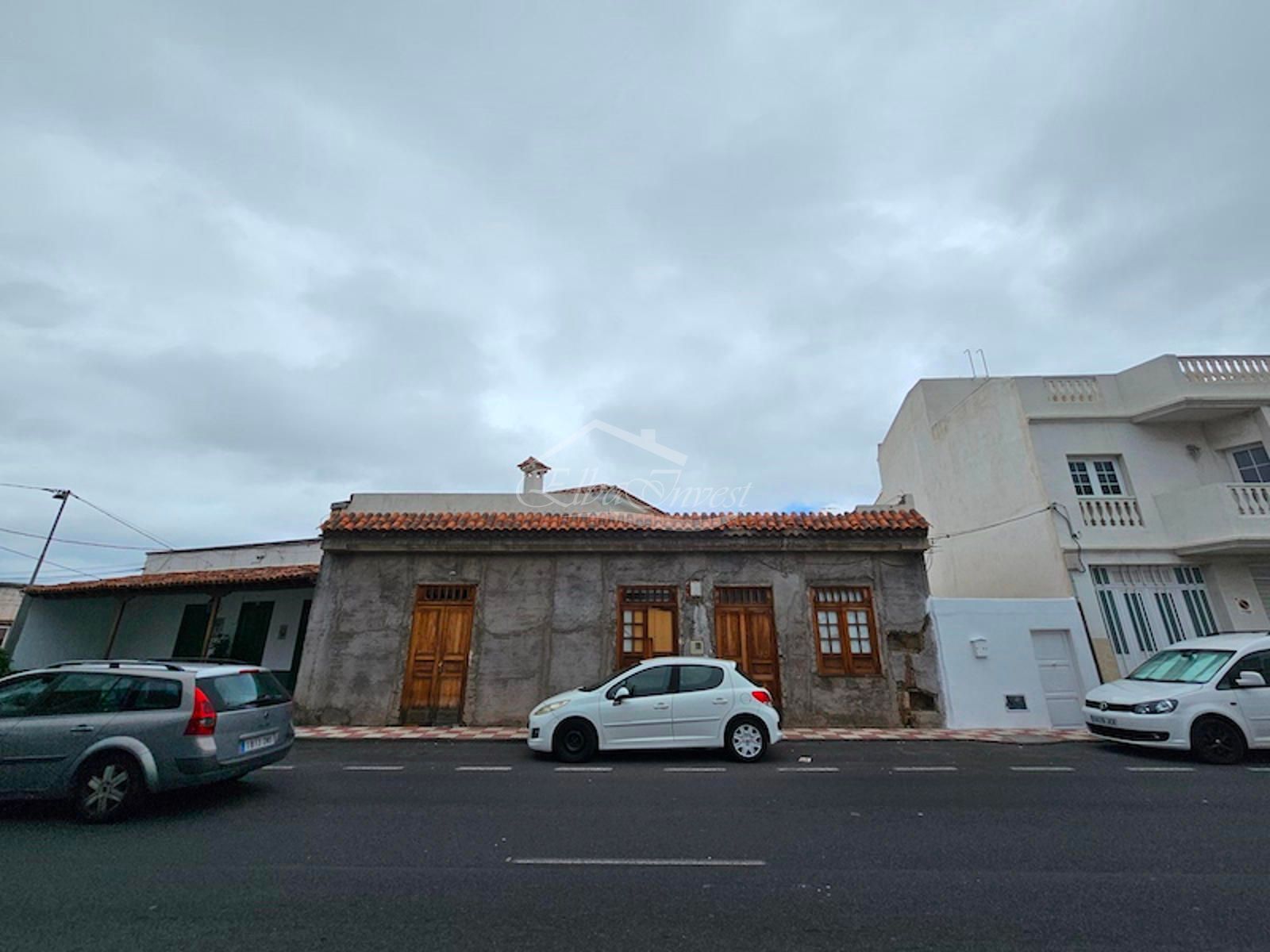 Casa en venta  Güímar  6/25