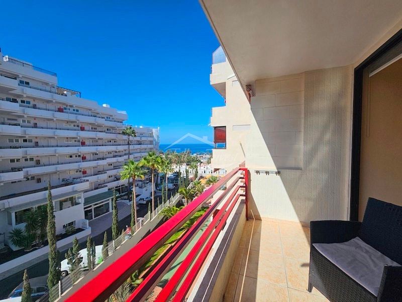 Piso en venta Playa de Las Américas, Santa Cruz Tenerife. Ref: 5874. Elba Invest Inmobiliaria