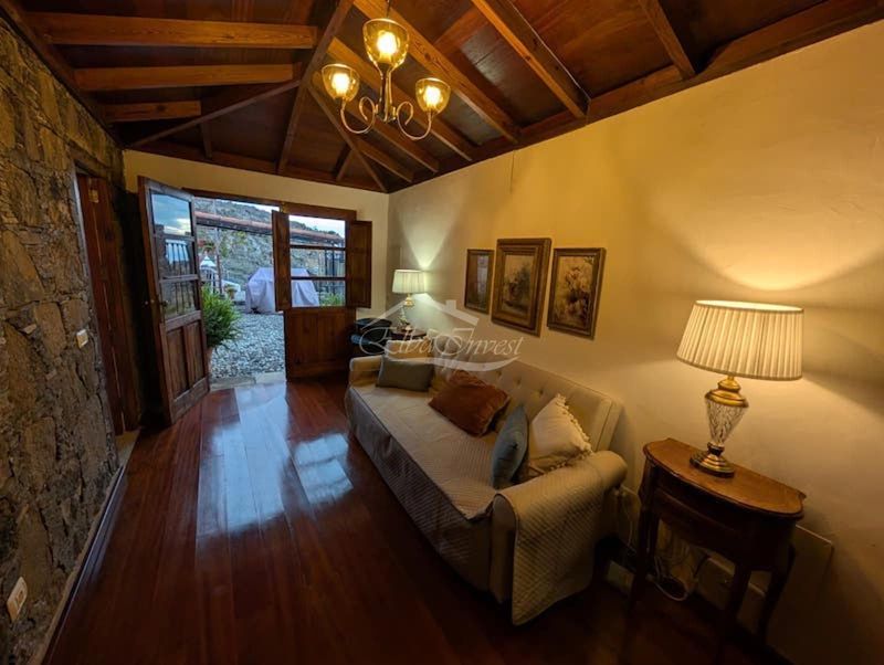 House for sale Chirche, Santa Cruz Tenerife. Ref: 5906. Elba Invest Inmobiliaria