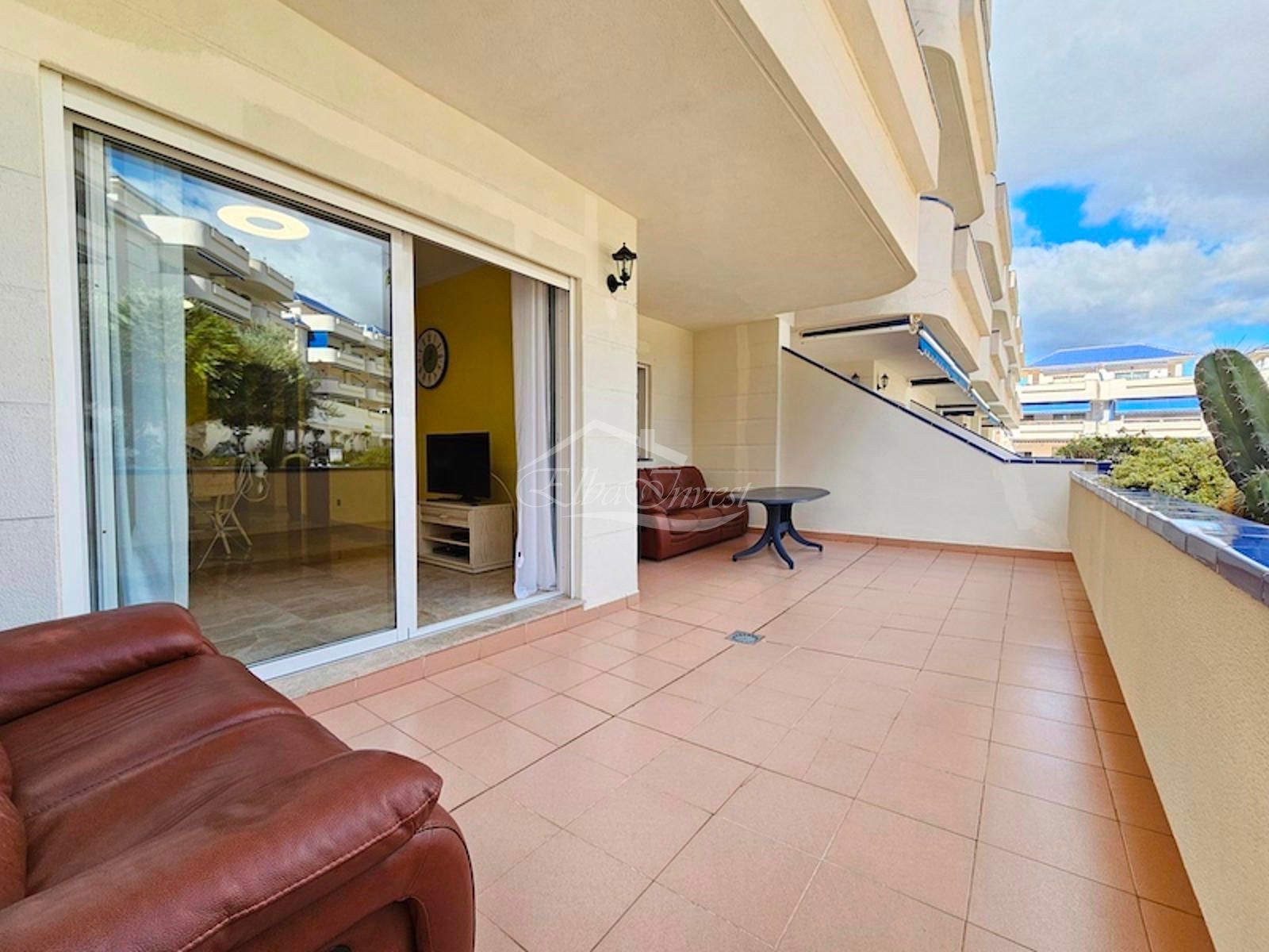 Piso en alquiler  Arona  3/43