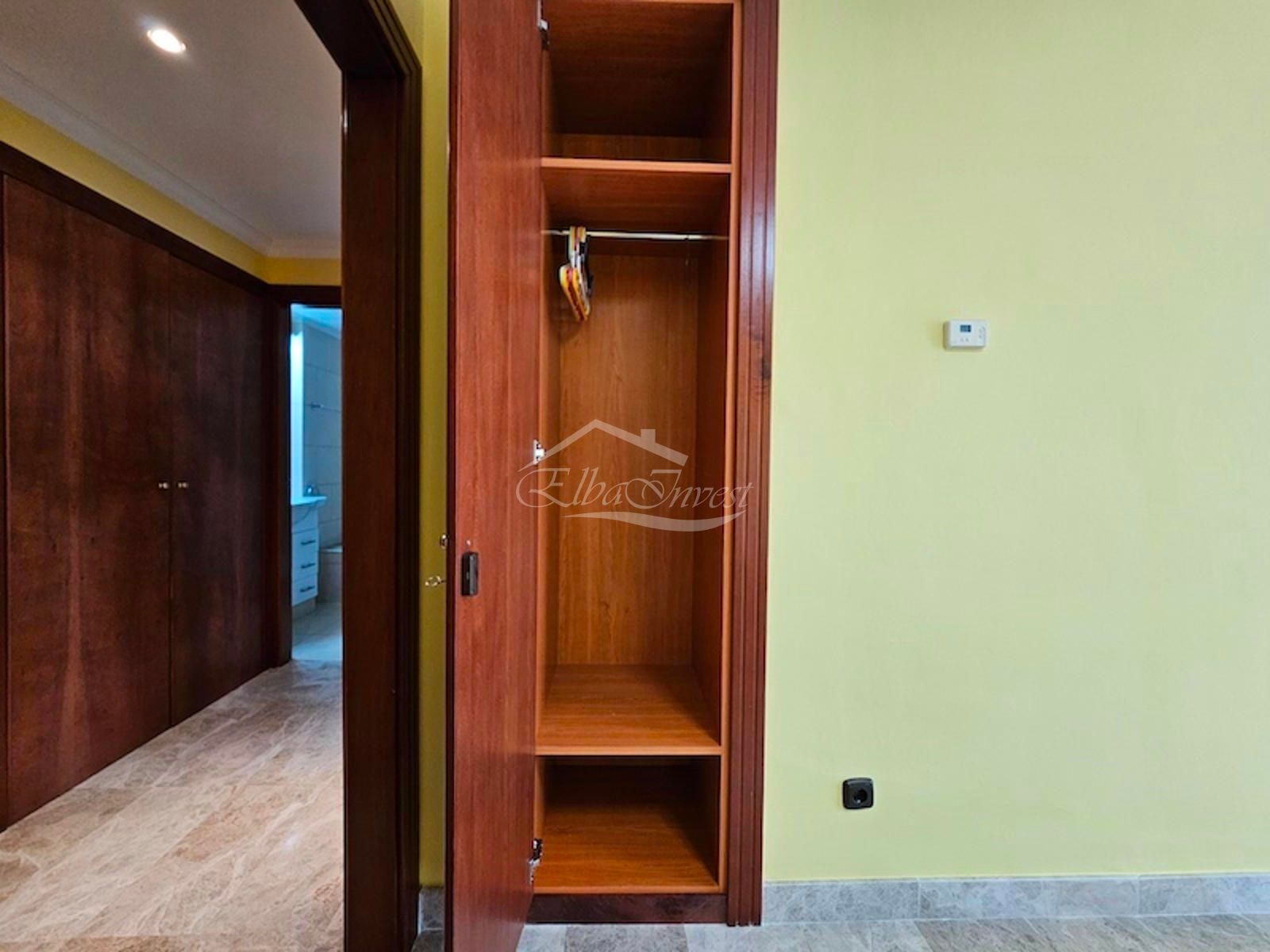 Piso en alquiler  Arona  24/43