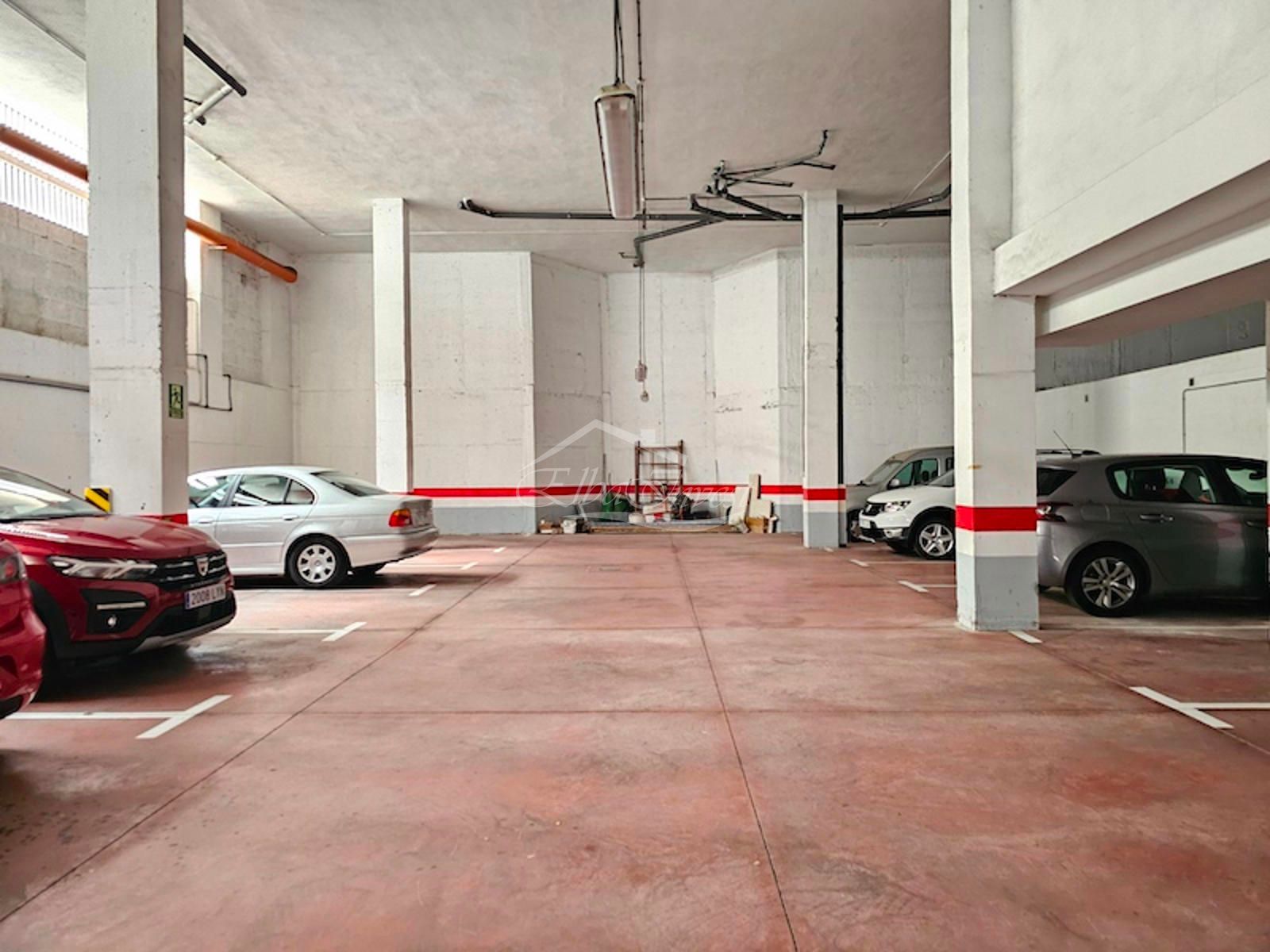 Piso en alquiler  Arona  28/43