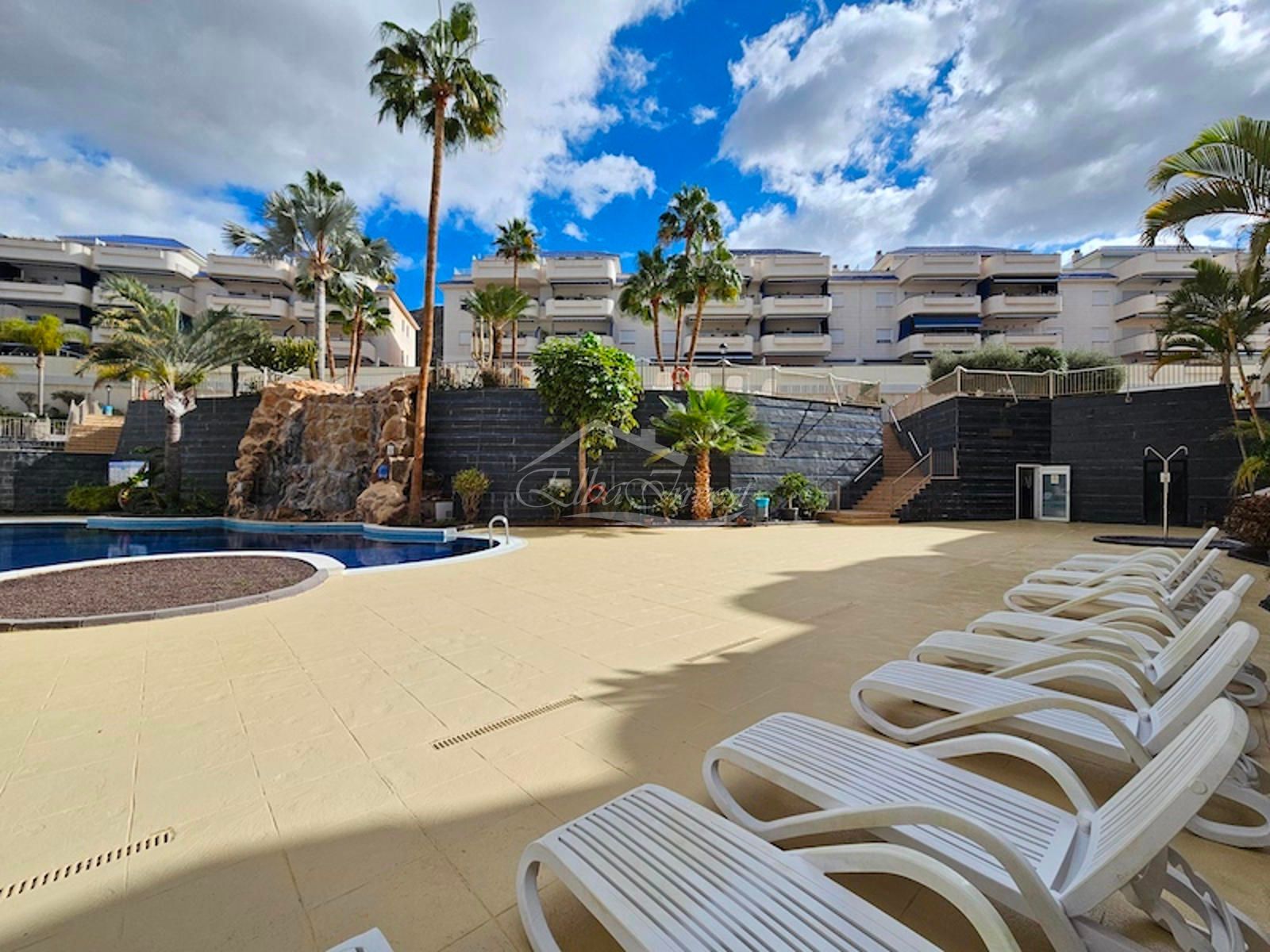 Piso en alquiler  Arona  32/43