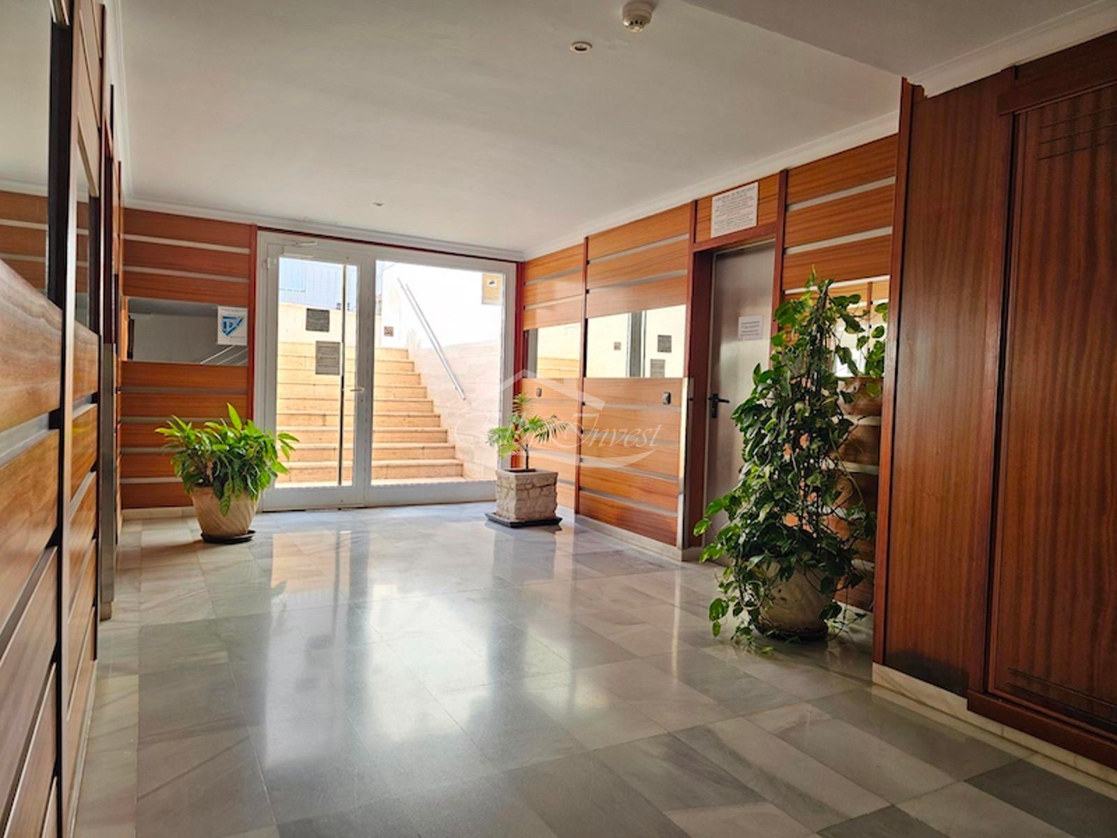 Piso en alquiler  Arona  39/43