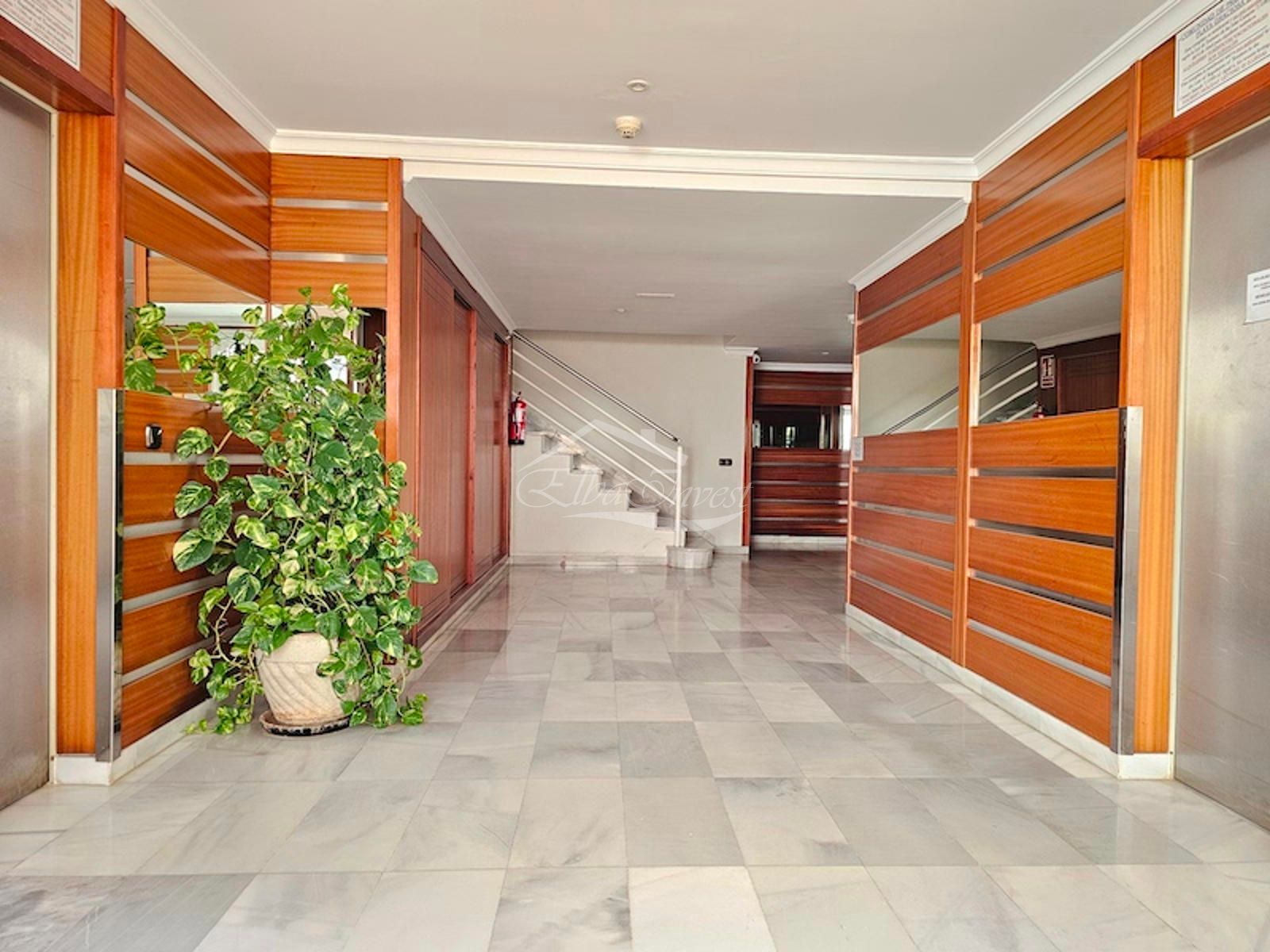 Piso en alquiler  Arona  40/43