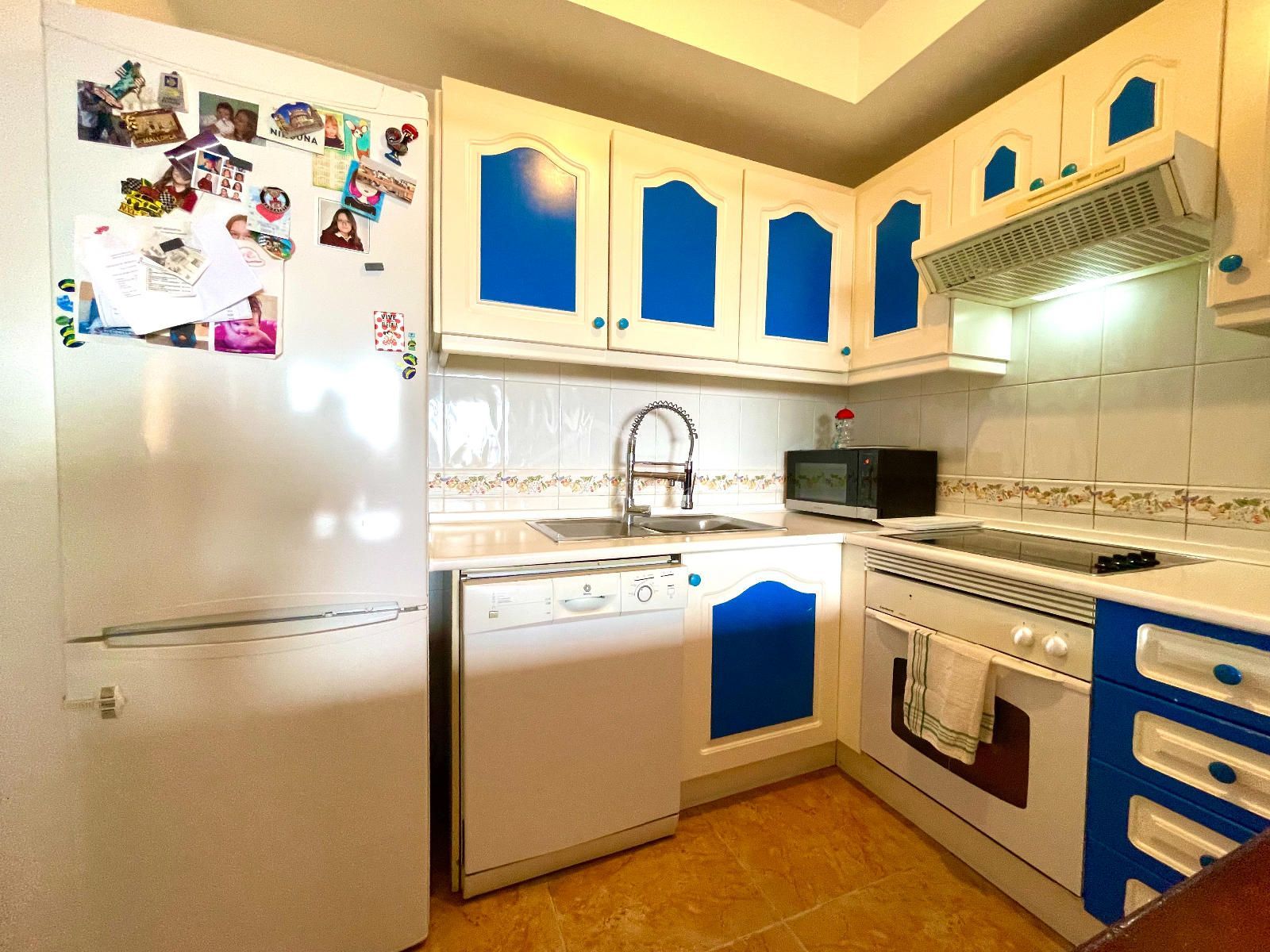 Apartamento de 2 dormitorios con vistas al mar en Roque del Conde - Foto 21