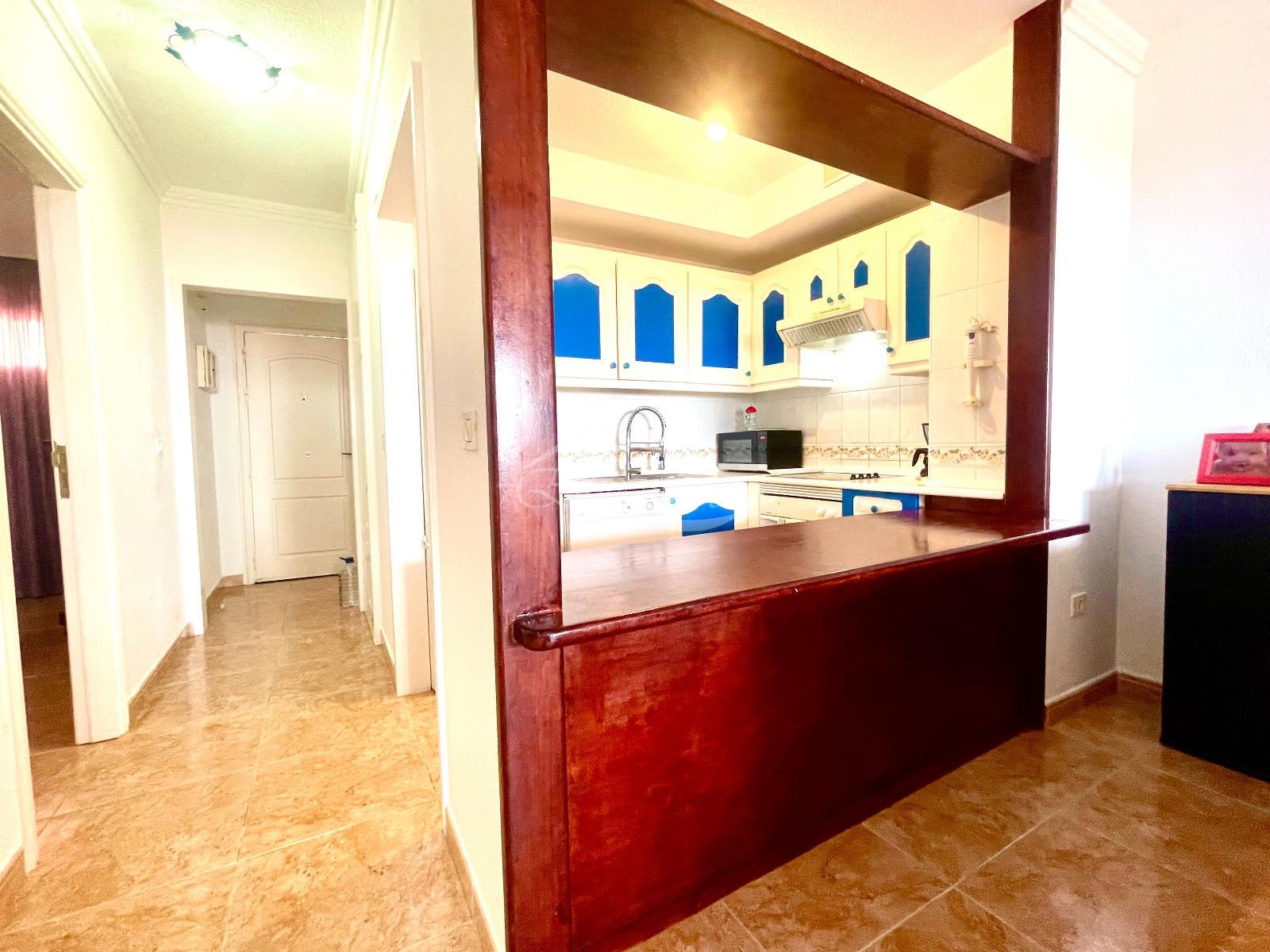 Apartamento de 2 dormitorios con vistas al mar en Roque del Conde - Foto 23