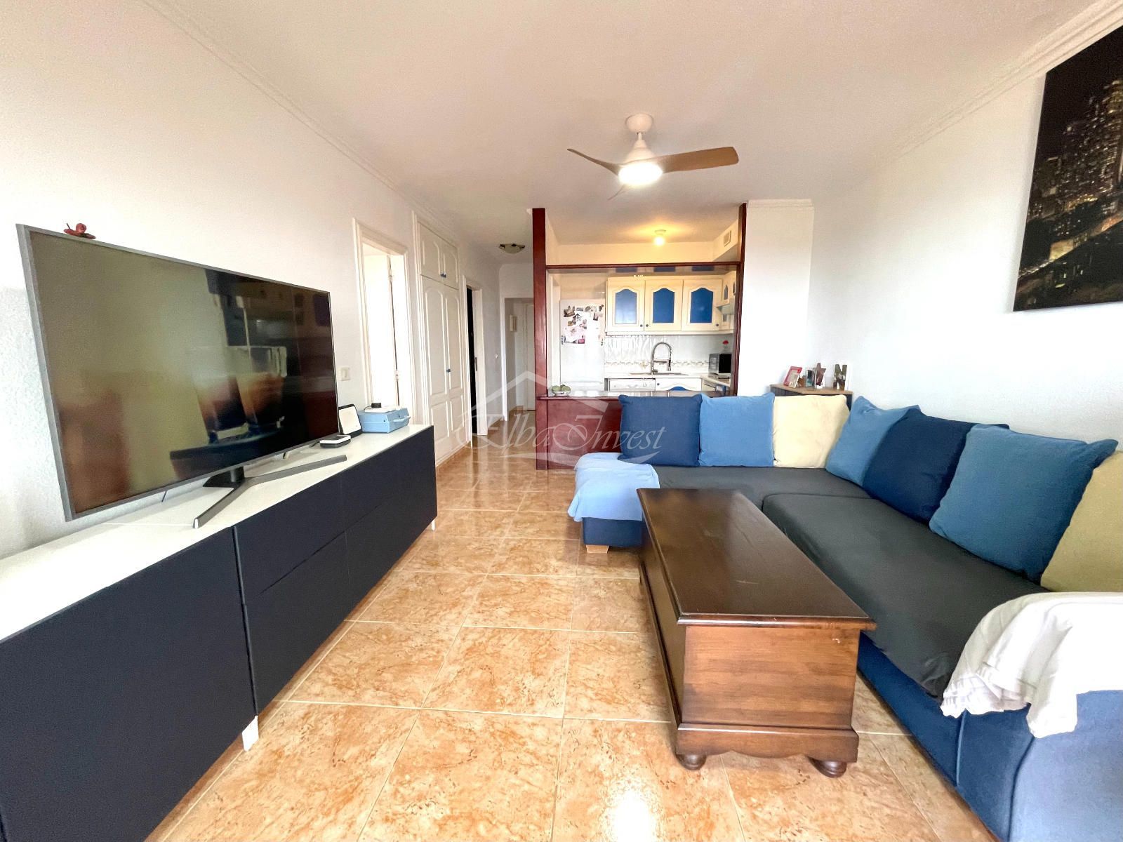 Apartamento de 2 dormitorios con vistas al mar en Roque del Conde - Foto 8