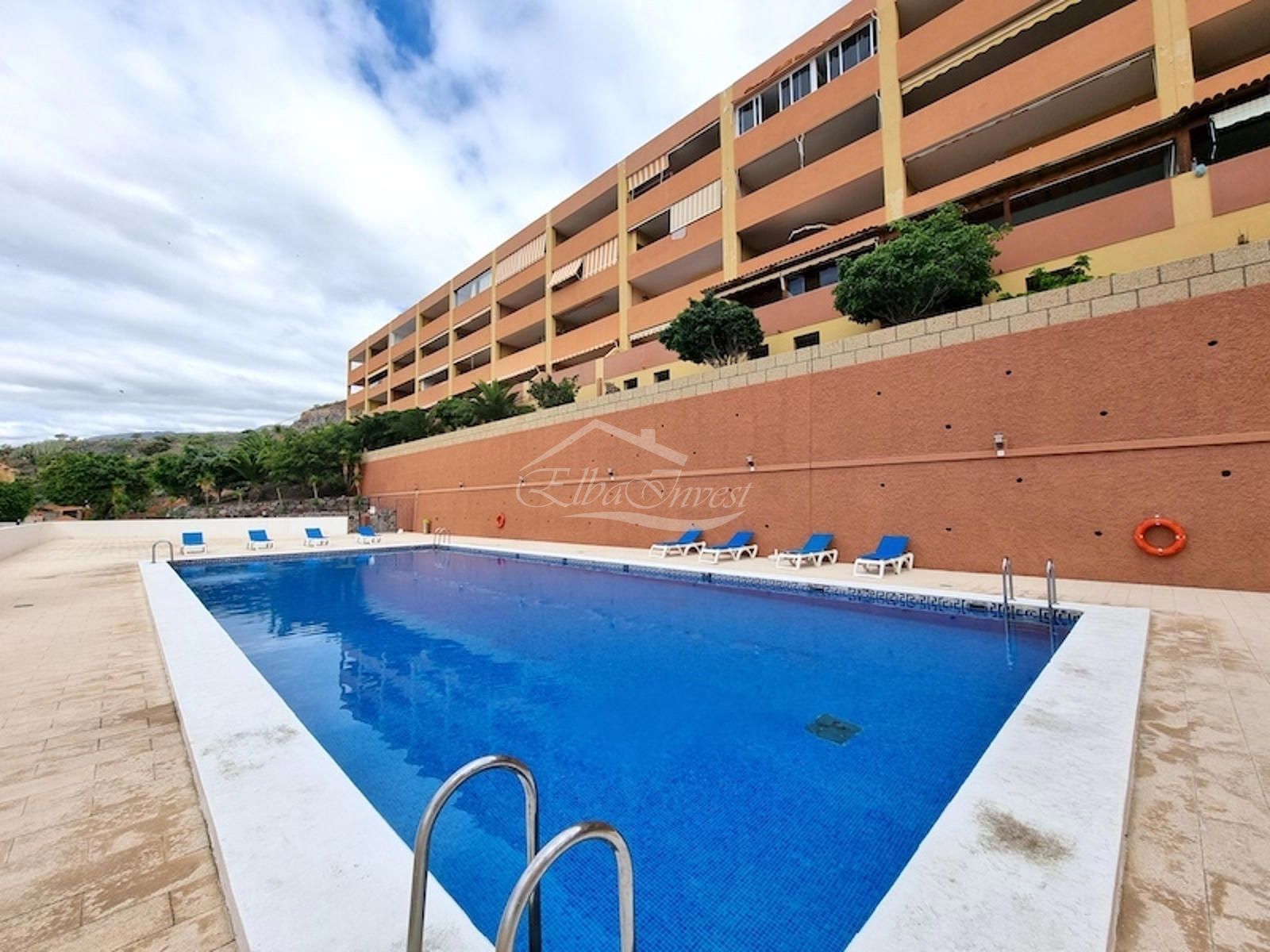 Apartamento de 2 dormitorios con vistas al mar en Roque del Conde - Foto 30