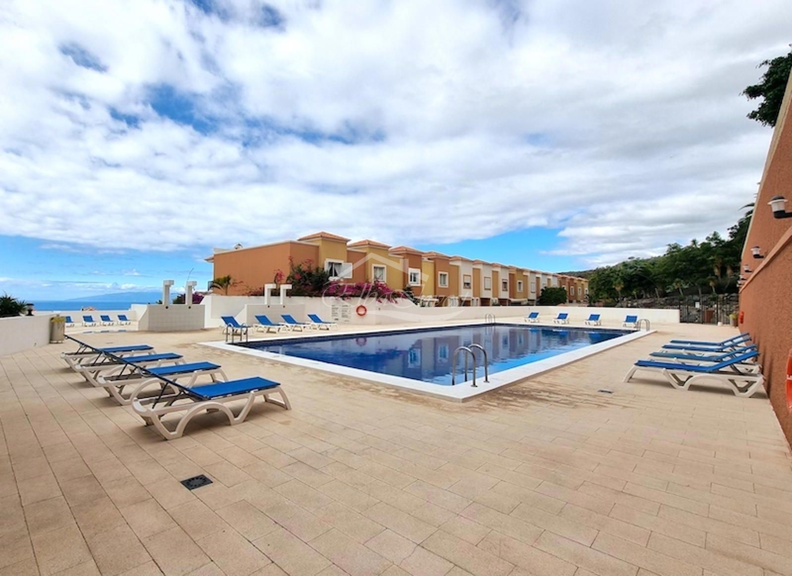 Apartamento de 2 dormitorios con vistas al mar en Roque del Conde - Foto 31