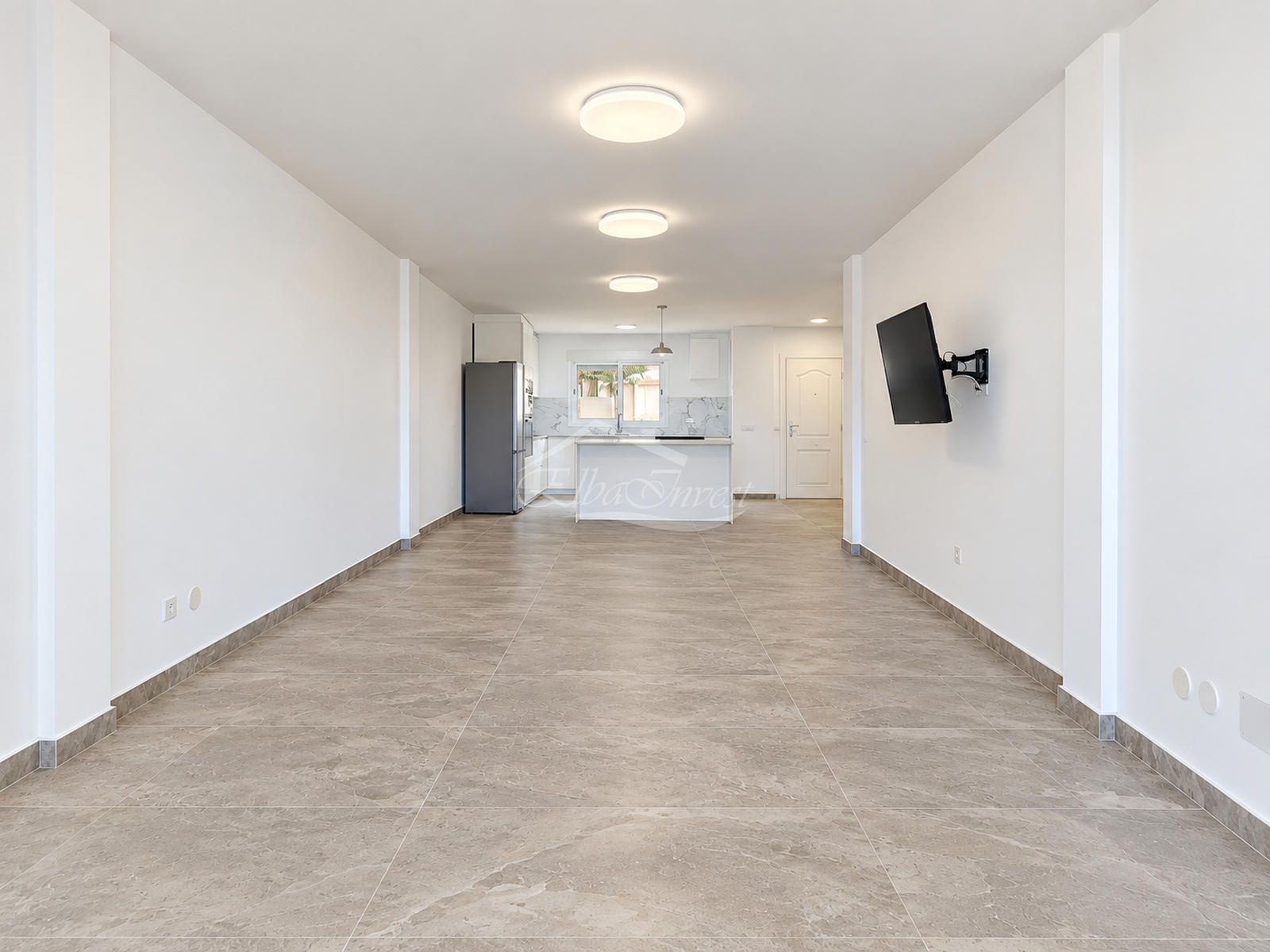 Apartamento reformado con gran terraza y jardín en Los Cristianos - Foto 32