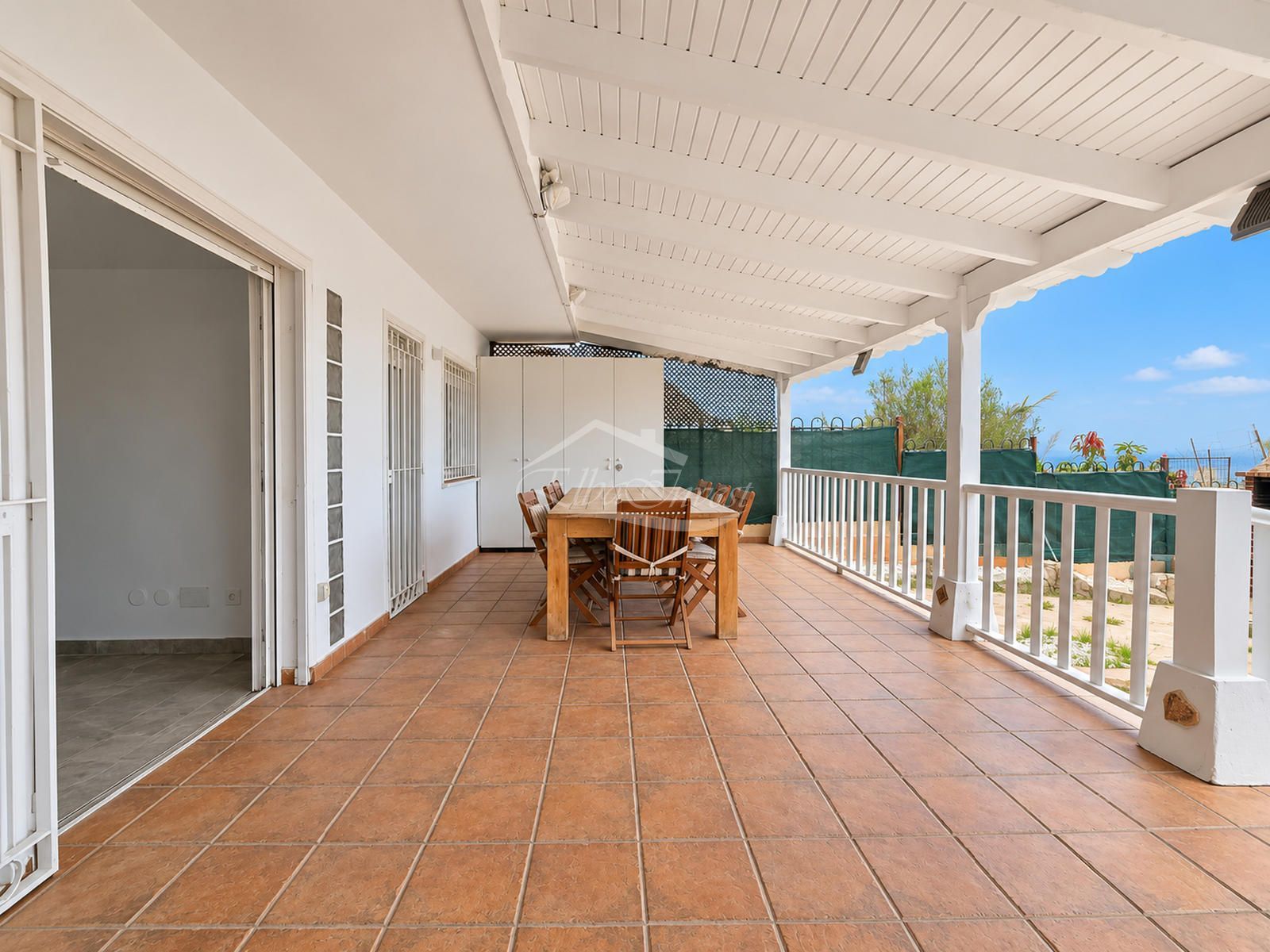 Apartamento reformado con gran terraza y jardín en Los Cristianos - Foto 4