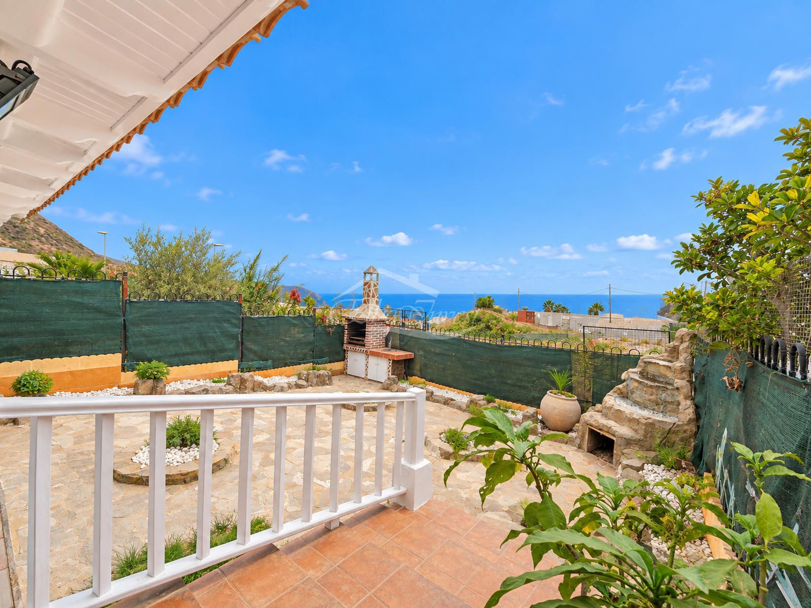 Apartamento reformado con gran terraza y jardín en Los Cristianos - Foto 37