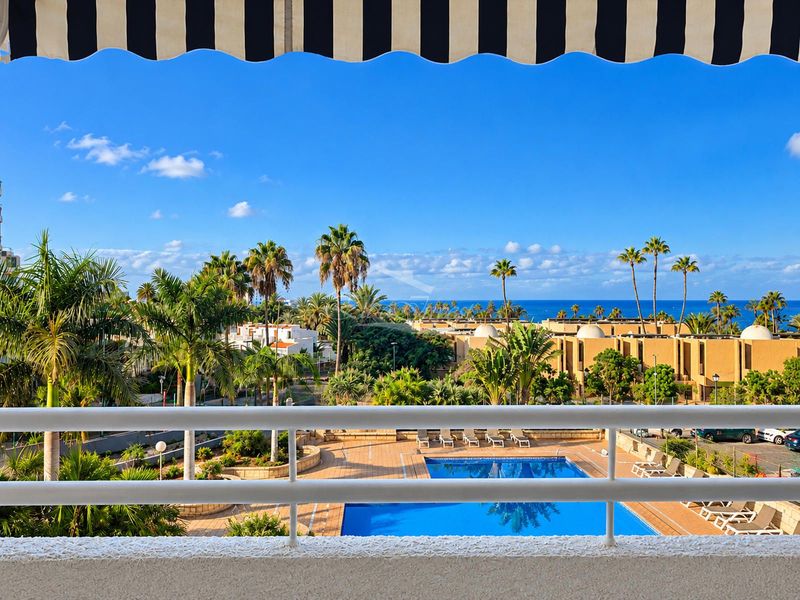 Flat for sale Playa de Las Américas, Santa Cruz Tenerife. Ref: 6013. Elba Invest Inmobiliaria