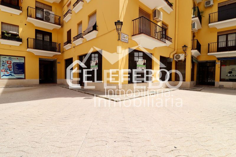 Locali Commerciali in vendita Antequera, Málaga. Ref: 1245. EL EFEBO Inmobiliaria