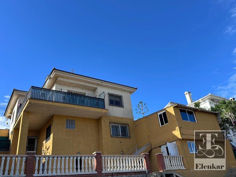 Chalet Independiente en venta Segur De Calafell, Tarragona. Ref: 1084. Elenkar