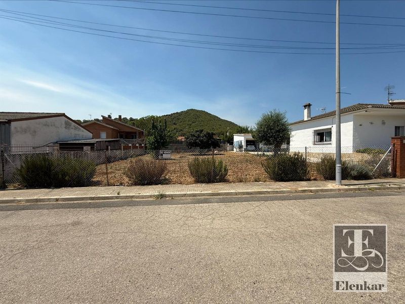 Parcela en venta Albinyana, Tarragona. Ref: 1232. Elenkar