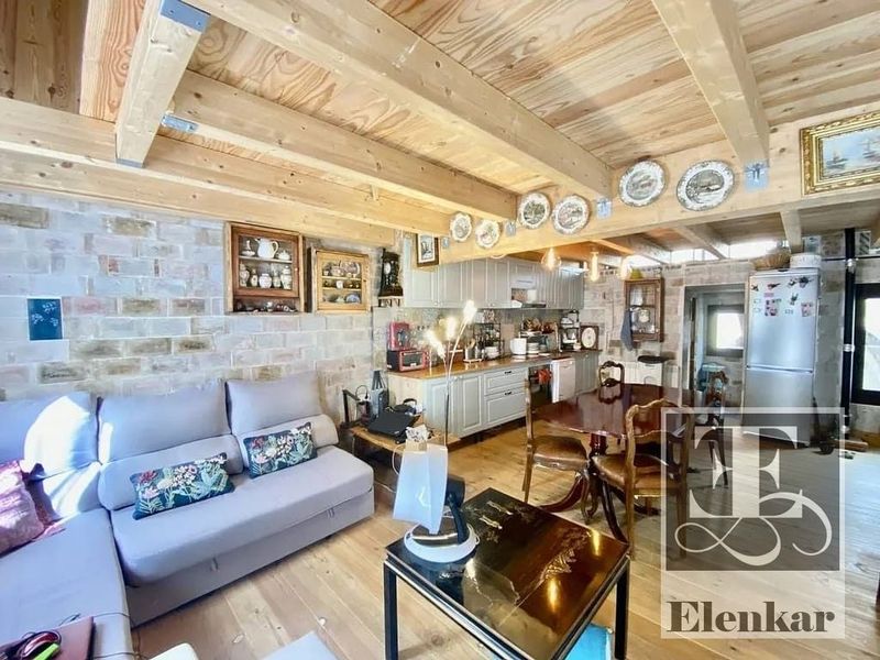 таунхаус на продажу Sant Joan Les Fonts, Girona. Ref: 1379. Elenkar