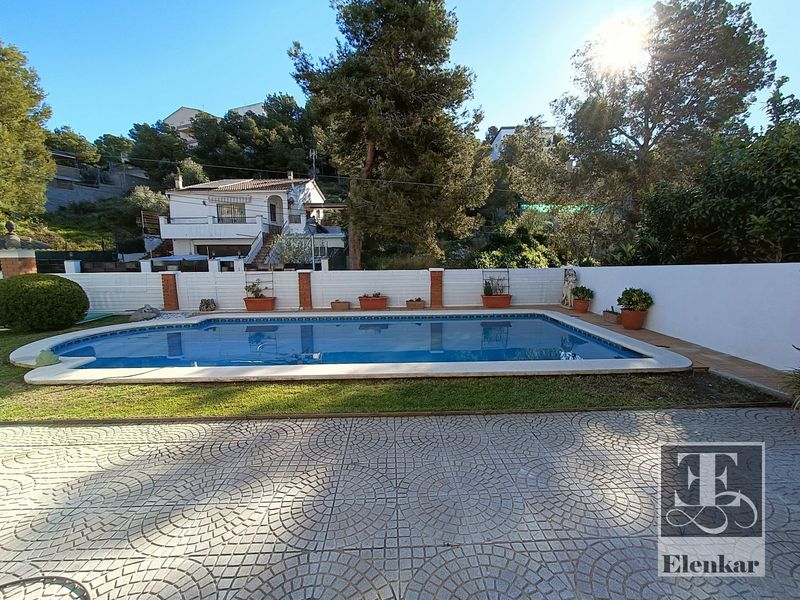 Chalet Independiente en venta Segur De Calafell, Tarragona. Ref: 1388. Elenkar
