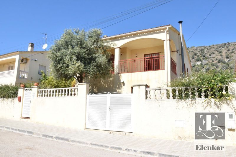 отдельная вилла на продажу El Vendrell, Tarragona. Ref: 1414. Elenkar