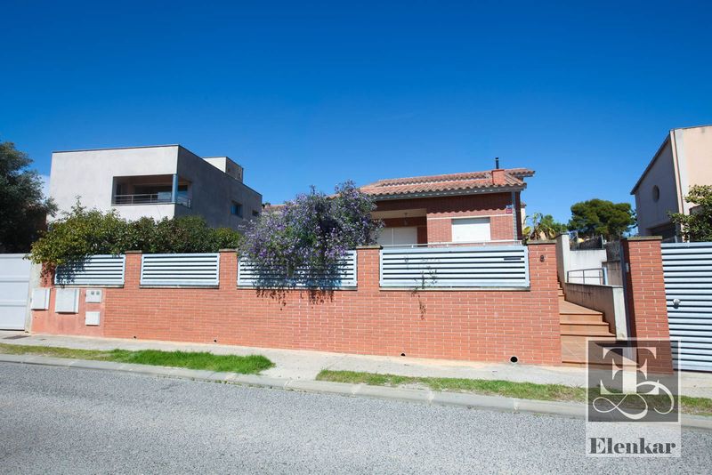 отдельная вилла на продажу Calafell, Tarragona. Ref: 1421. Elenkar