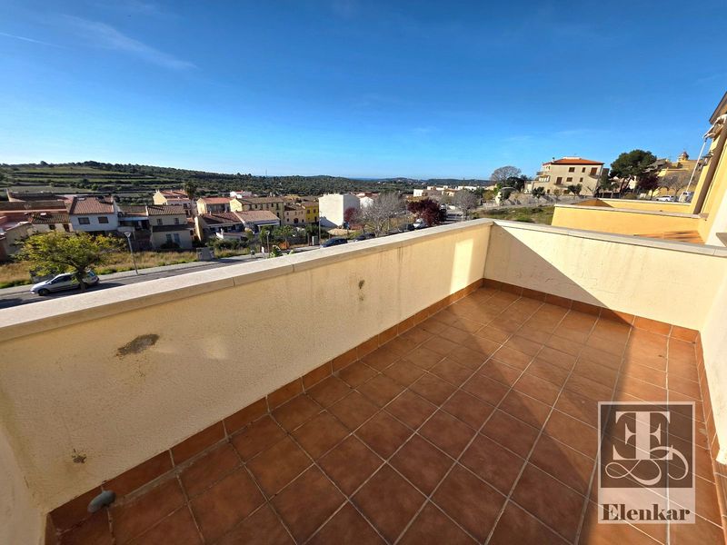 таунхаус на продажу Nou De Gaia, La, Tarragona. Ref: 1482. Elenkar