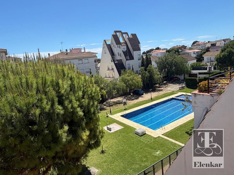 дуплекс на продажу Calafell, Tarragona. Ref: 1487. Elenkar