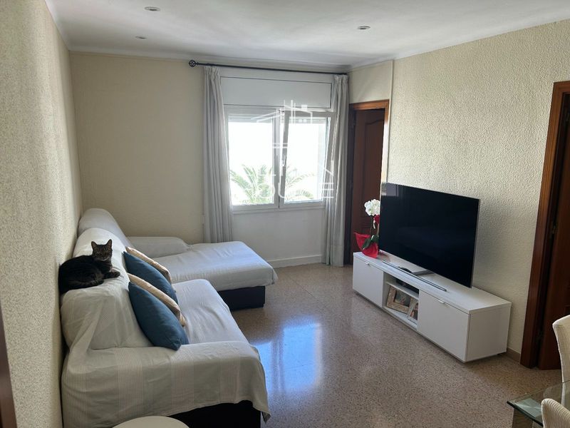 Piso en venta Sant Boi de Llobregat, Barcelona. Ref: 1036. Elian House S.L.
