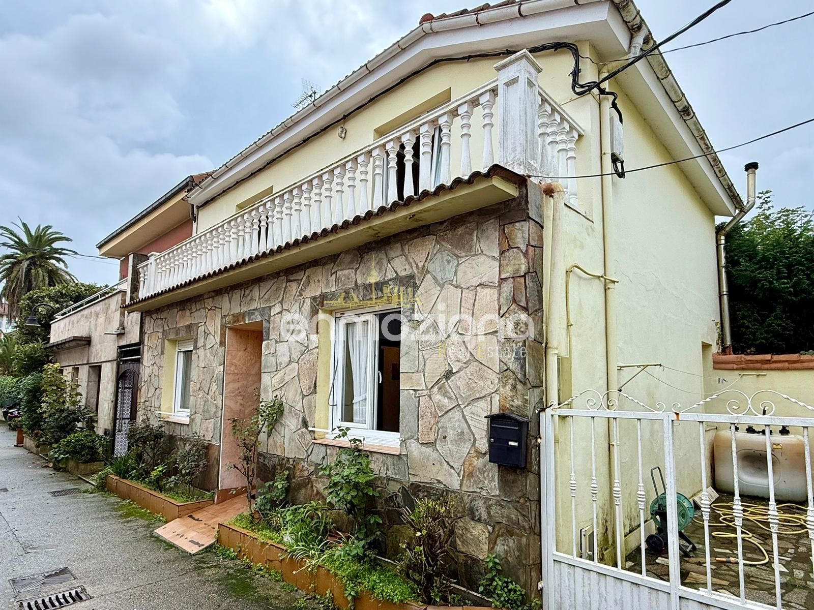 Casa en venta Castrillón, Asturias. Ref: 8855. Enmoziona Real Estate