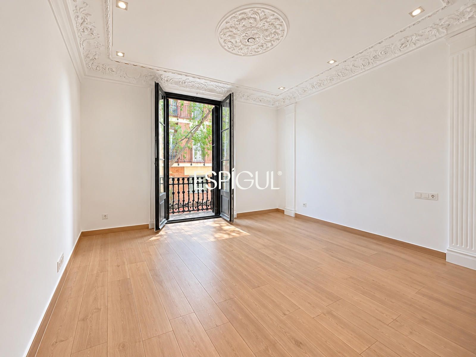 Piso en venta en Ciutat Vella, Barcelona 16/50