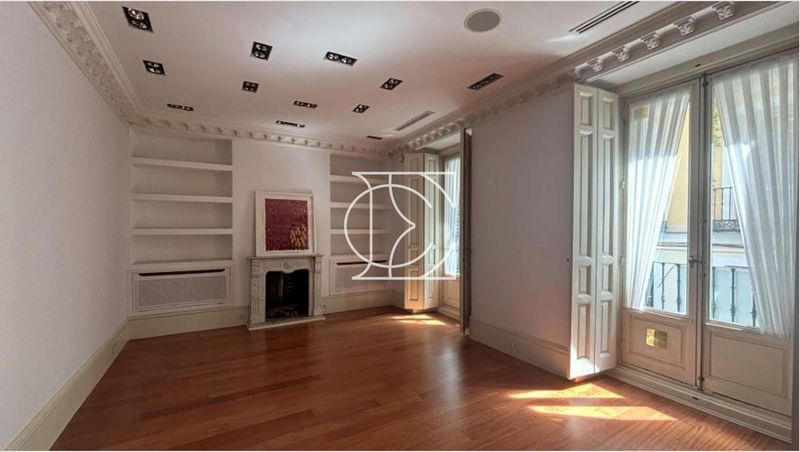 Piso en venta Madrid. Ref: 1082. Consulting Inmobiliario Esquivel