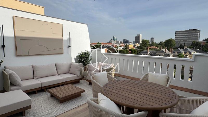 Ático en venta Madrid. Ref: 1256. Consulting Inmobiliario Esquivel